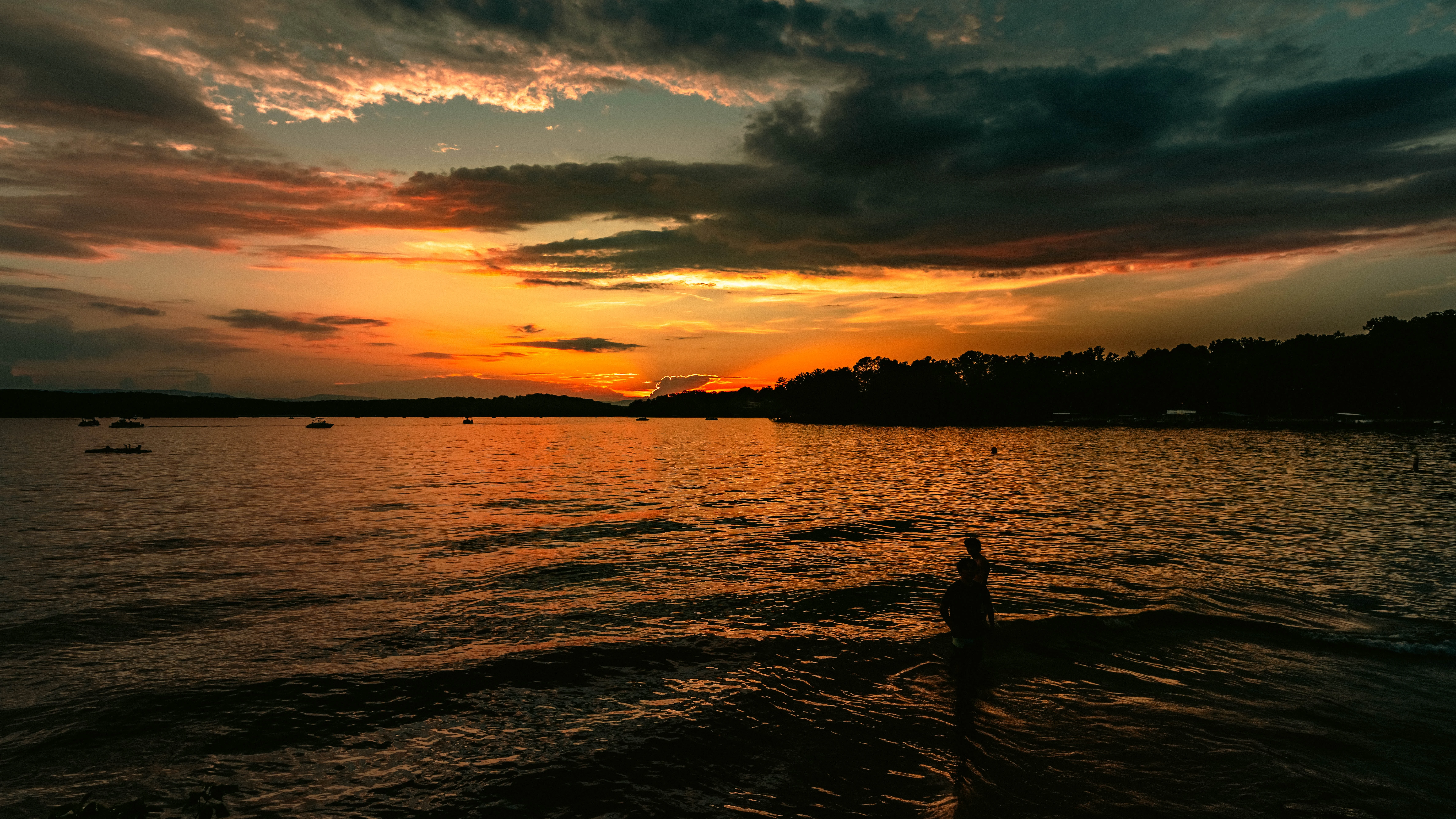 Micahel Sloop Blue Ridge Lake Firworks 2024 1 OF 22